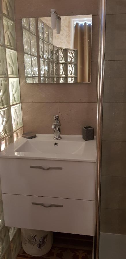 Bed and Breakfast Chez Dedou Et Madou Florensac Zewnętrze zdjęcie